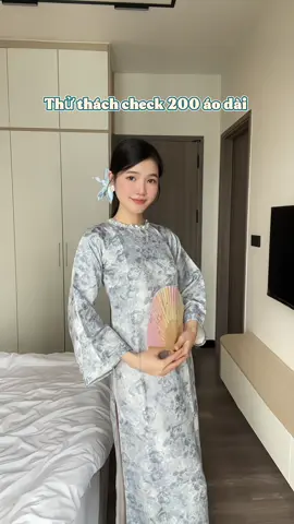Phần 1: Ngày đầu tiên của tiên của thử thách mặc 200 áo dài. Cơ mà cũng xinh rồi đó, Tết 2026 tới đi để tui còn diện 🧧🎊🎀 #aodaitet #tet2026 #tet #aodai #aodaixinhmactet 