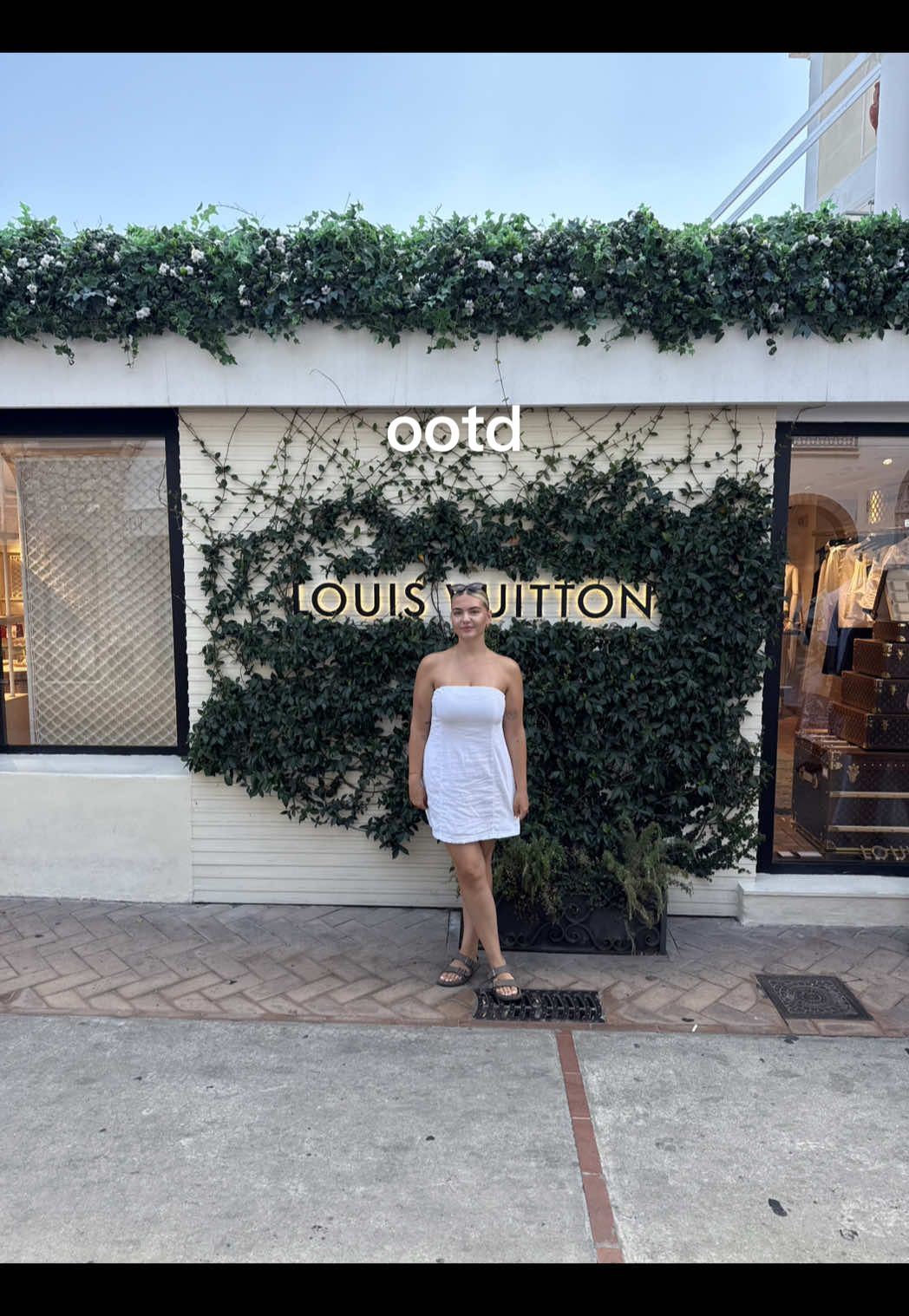 Amalfi coast ootd 🤍 #euro #Summer #OOTD #holiday #fyp 