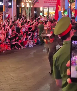 Anh Hiệp thời A50 của mọi người đây.             #LeHoangHiep