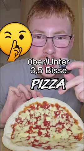 Wie @Alex die Pizza warm gemacht? #fyp #nocomment #viral 