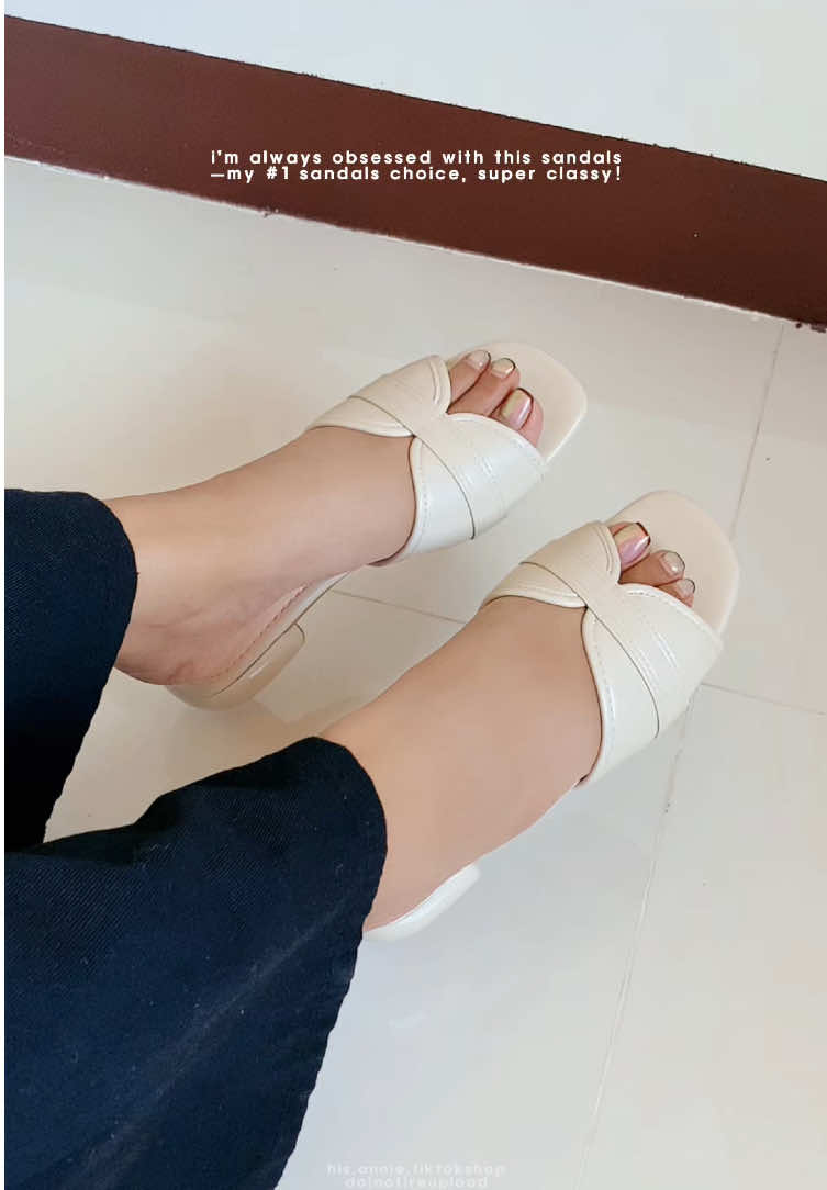 i’m always obsessed with this sandals—my no.1 sandals choice, super classy!✨🌺 #sandals #classysandals #footwear #sandalsforwomen #sandalsrecommendations 