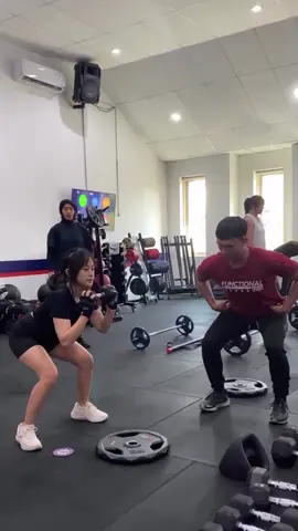 Day 1 nge-gym. Biar jadi citot, ciloq berotot