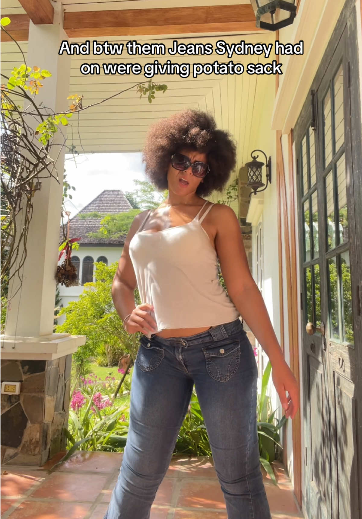 Edit: my pants are from @Thats So Fetch ! Use code LUVTSF for 10% off :3