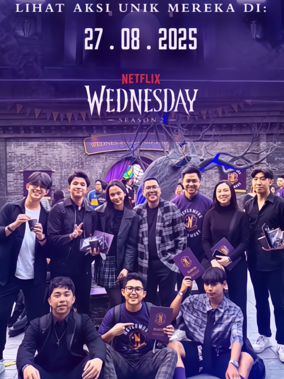 jngn lupa guyss tnggl 27🤩 disclaimer from ka iman: 'Buat collab Wednesday nanti, siapa aja cast yang bakalan ikutan? Stay tuned! Btw ini yang ikutan nggak banyak, dan pemilihan cast, script, dan konsepnya ditentukan oleh teman-teman Netflix. Sama seperti collab dengan brands lainnya.  Jadi ntar jangan protes-protes ya (apalagi sama brands 🤭). Ntar takut brands lain pada takuuut buat kerjasama sama coc lagi 🫠