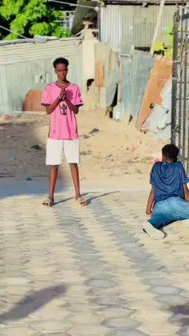 naagteda lawasoyaa😅@𝗔𝗬𝗠𝗔𝗡🇯🇲 @⌛️YARANKA⌛️ @⏳ZAL📿MAN⏳ @ArwelO jawlll💕 @⏳RI📿VALDO⌛️ @⏳Mr 📿maqeliyaa⏳ @⌛️IBR📿OOOZ⌛️ #CapCut 