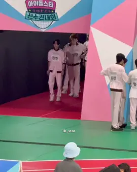 wonbin leading riize and wish 😆🫳 #wonbin #riize #nctwish #isac2025 #kpop  @RIIZE @NCT Official 