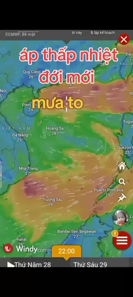 sau cơn bão số 5 biển Đông tiếp tục hình thành thêm một áp thấp nhiệt đới gần đảo Hải Nam Trung Quốc nữa hướng di chuyển của nó là tây bắc tiến về vùng biển Vịnh Bắc Bộ rồi ảnh hưởng trực tiếp đến miền Bắc gây mưa rất to cho khu vực này vào ngày 30 tháng 8 này bỏ diễn biến của nó có thể thay đổi trong thời gian tới chúng mình sẽ cập nhật rồi gửi đến quý vị với khu vực Nam Bộ và Cao Nguyên Trung Bộ vẫn chịu tác động của gió mùa Tây Nam với cường độ mạnh nên vẫn có mưa cục bộ có nên mưa to kèm theo gió dập mạnh 🌧️