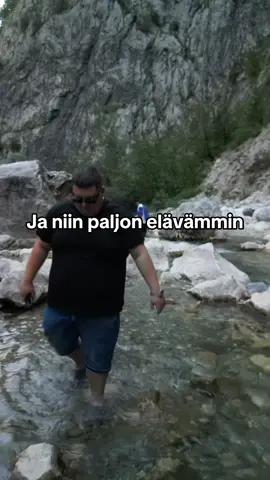 Lähdetään kauas pois 🌊 Tää biisi tulee perjantaina 29.8. ❤️ #fyp #newmusic #viral #suomitiktok #foryoupage❤️❤️ 