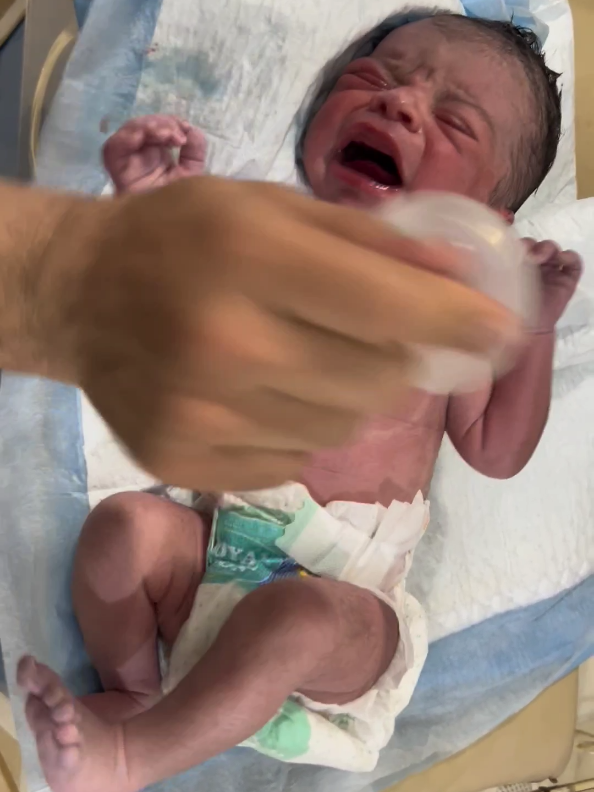 Make this baby viral #newborn #viralbaby #newvideo #pleasepray 