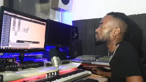 J studio
