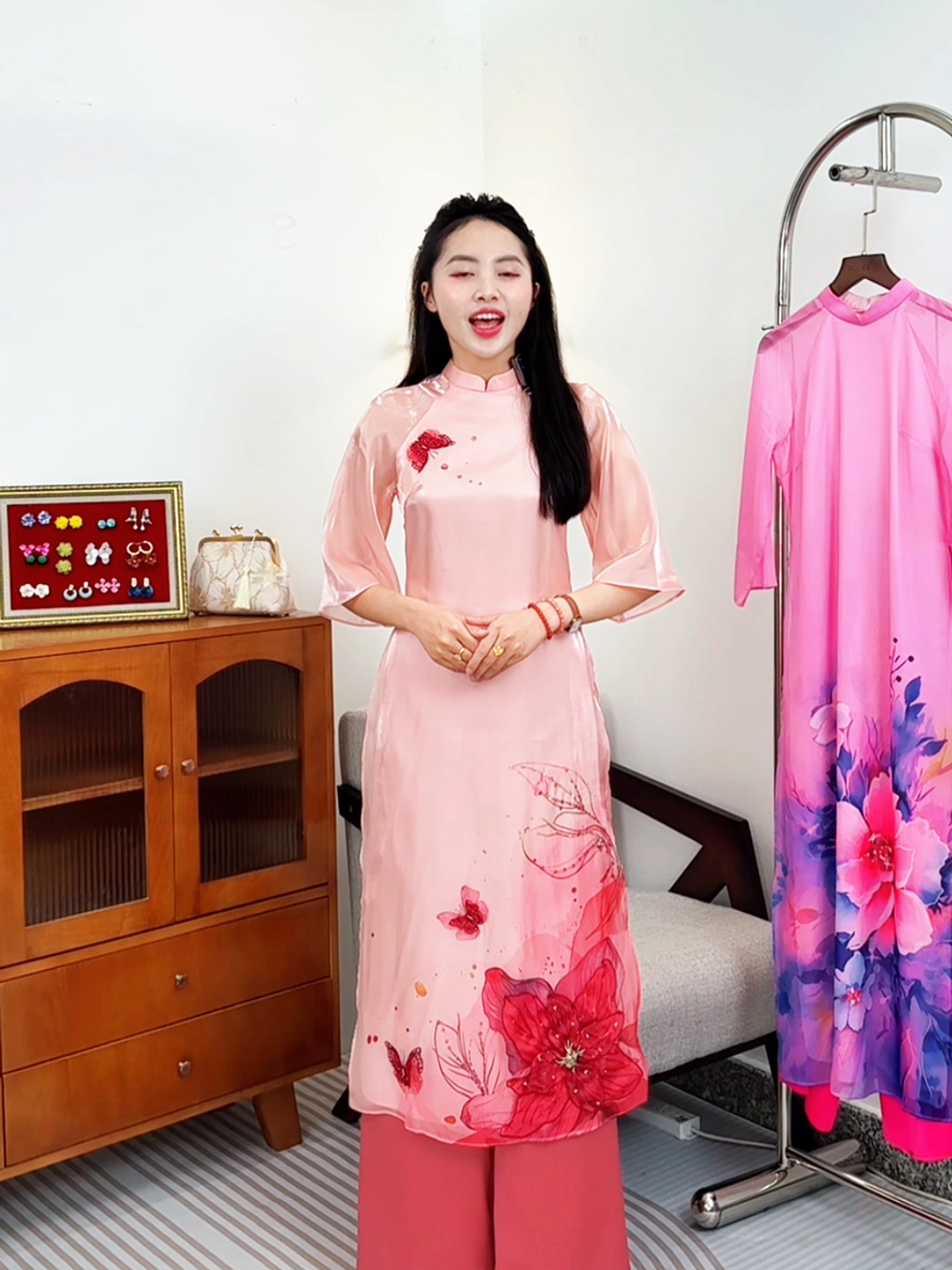 BST áo đài Mùa Khai Giảng Econice 2025 #aodaicachtan #aodaivietnam #econice #aodai