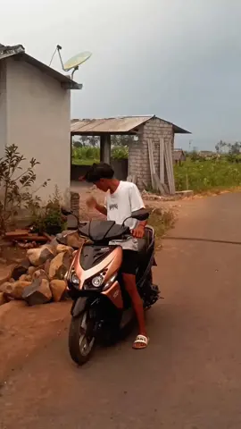 🆙🆙#varbugank #vario110karbu #trendingvideo #masukberadafyp #cinematic 