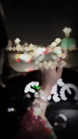 Ham khud b Thory Alag ha 😉🖤