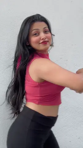 Trend එක වෙනස් කරා....😁 @Rithikroshan  #creatorsearchinsights #foryoupage❤️❤️ #fvp #highlight #dance 