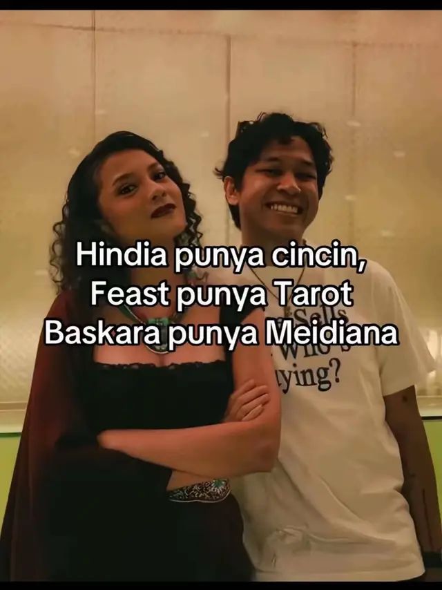 thankful and grateful for you 🥹🤍  #hindia #baskara #doves25onblankcanvas #blankcanvas #bluevalleyradio #konserjogja #konserhindia #fyppppppppppppppppppppppp #fypシ゚ 