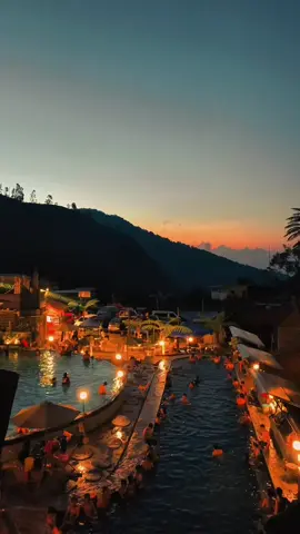 arrrrggghhh 🤩 #hotspring #diengbanjarnegara #jeep #wisatadieng #sunset 