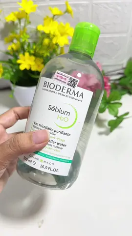 Bà nào xài em này tranh thủ săn nha #quyenriviu #nuoctaytrangsachsau #nuoctaytrangbioderma #nuoctaytrangquocdan 