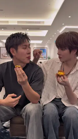 ตาคนบ้า…ไม่โรแมนติกเลย @nampingster @Harit_keng 