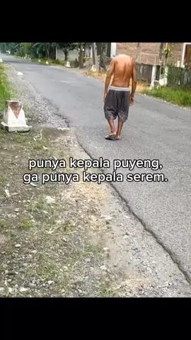 Punya Kepala Bikin puyeng,ga punya kepala bikin serem,jadi harus Gimana gesss ??? #fyppppppppppppppppppppppp #fyp #fypage #hantu #penampakan 