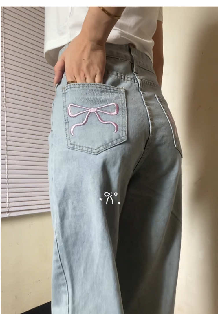 high quality straight cut pants na super cute pa! #pants #jeans #pantsrecommendation #jeansrecommendation #cutepants #coquette 