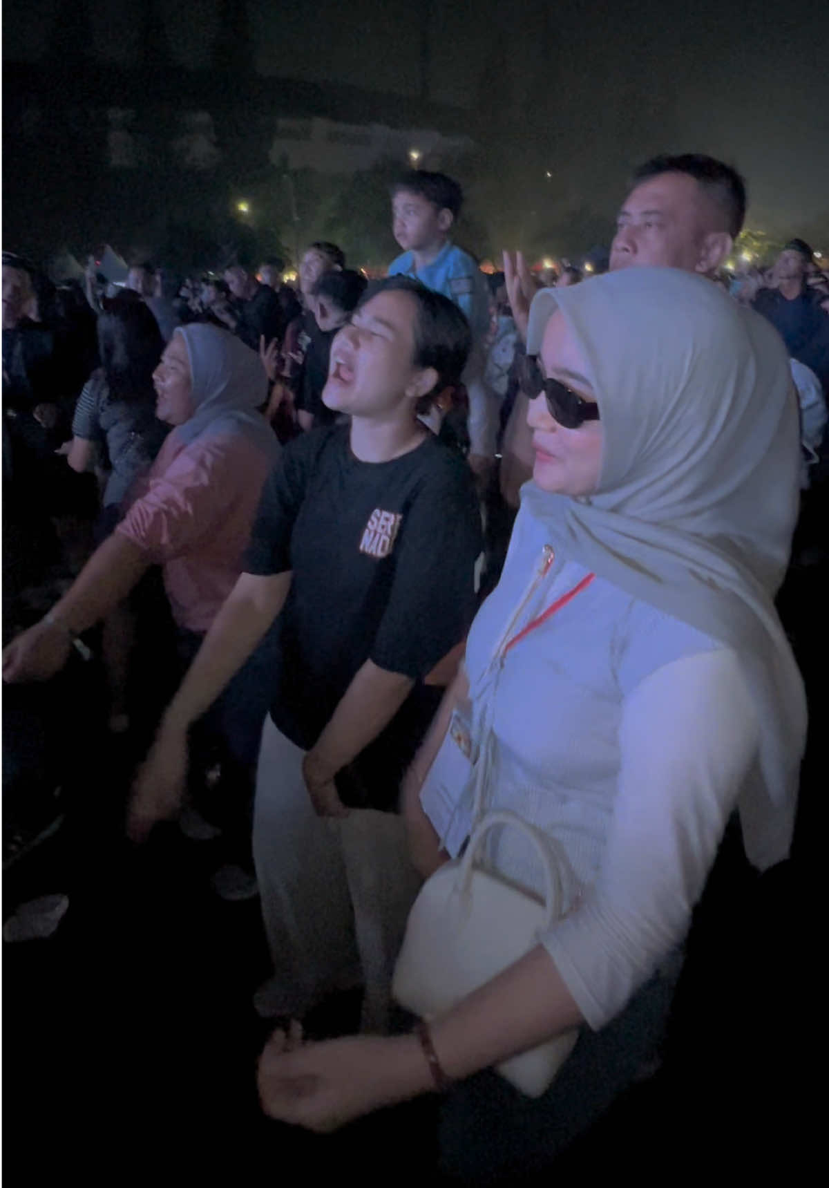 tiktok do your magic temuin akuu sama mba mba sebelah dong belum sempat kenalan😭 #ndxaka #konserndxaka 