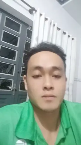 @Thảo nguyễn.L.an nói vậy chứ vk mình hiền lắm 😁😂