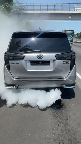 NYENI🤙🏻 (nyenengno ati) #innovareborn #dieselpower #2gd 