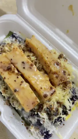 I want puto bumbong with cheseeee and leche flan 😋 #putobumbongwithlecheflan #fyp 