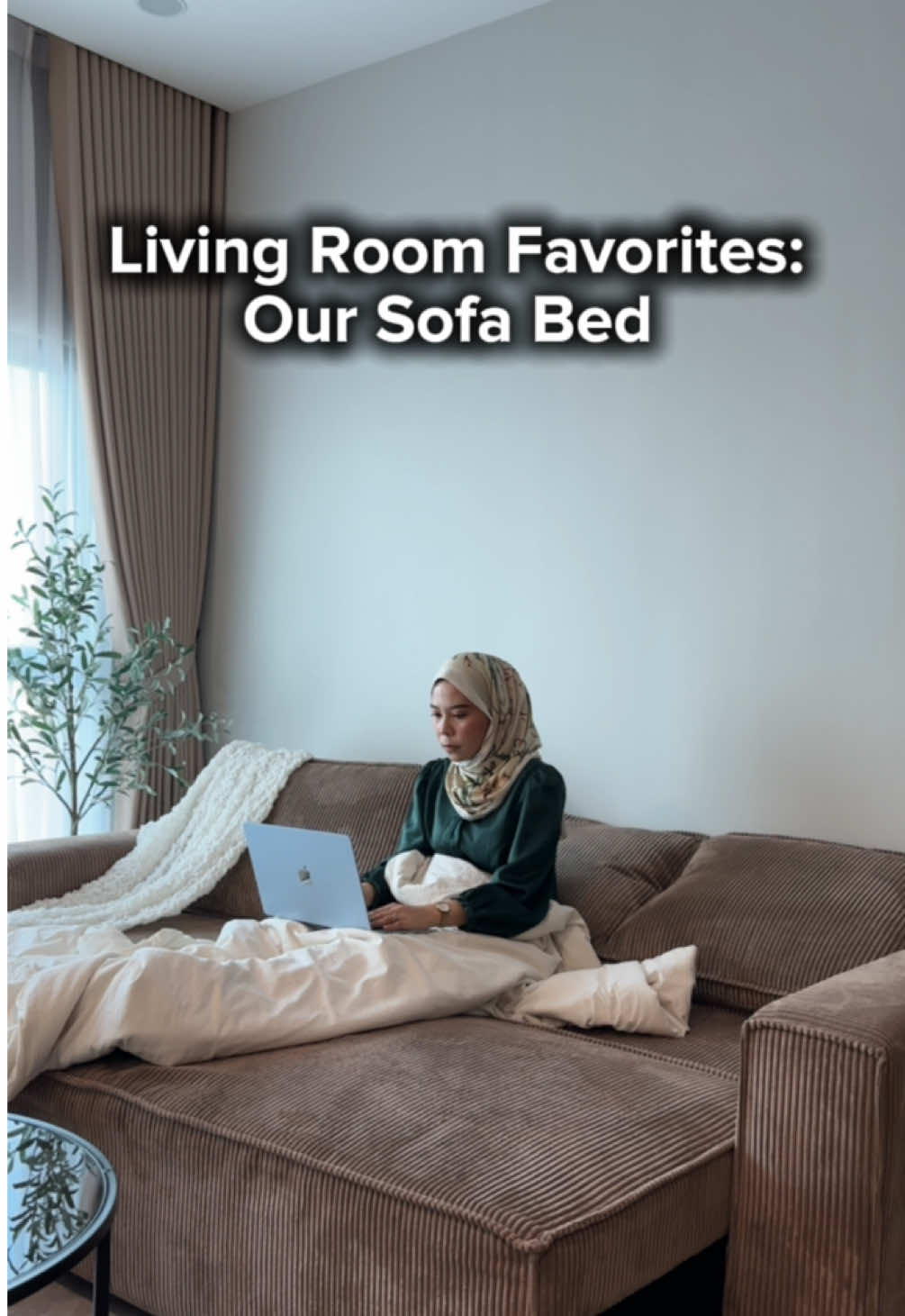 Sofa untuk yang suka baring tergolek depan tv 👀 #sofabed  #sofalshape #designsofa #livingroom #decor 