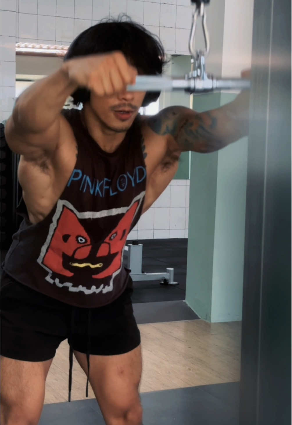 Every pull, every rep it’s a scene. #GymNoir #RocknRollFitness #CinematicWorkout #GymVibes #fyp 