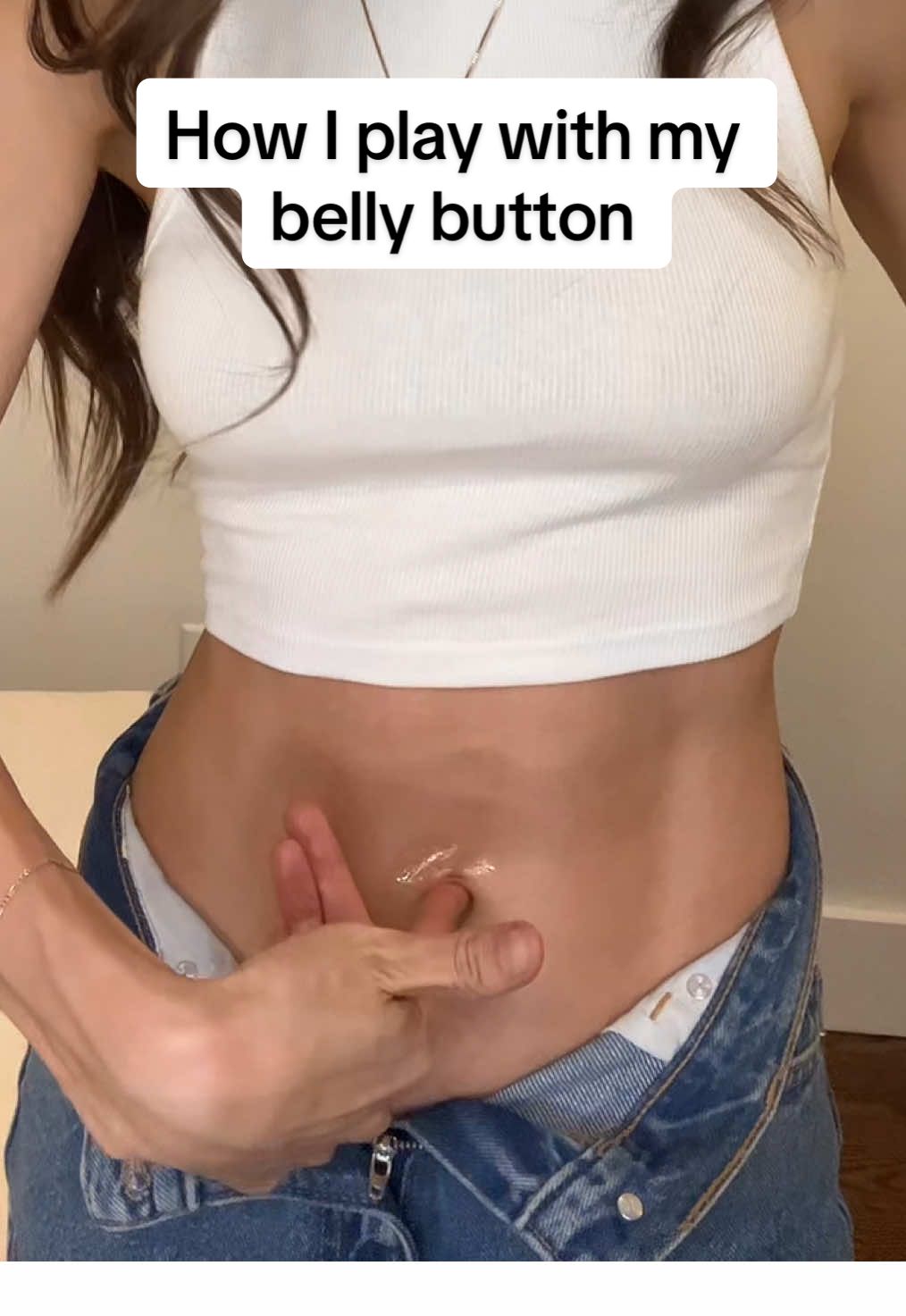 BEST BELLY BUTTON HACK 🙌🏽 ✅ Benefits of Applying Castor Oil to the Belly Button: -Reduces bloating  -Supports digestion - Eases menstrual cramps and hormonal imbalances - Supports liver detox   - Lymphatic drainage - Moisturizes dry skin from within - Boosts blood circulation  - Relaxes the nervous system - Improve sleep and reduce anxiety - Helps with joint pain and inflammation  This @The Heritage Store Roll on Castor Oil is also Organic, cold-pressed and hexane-free which is everything you should look for in a good quality Castor Oil 💜 #castoroil #castoroilbenefit 