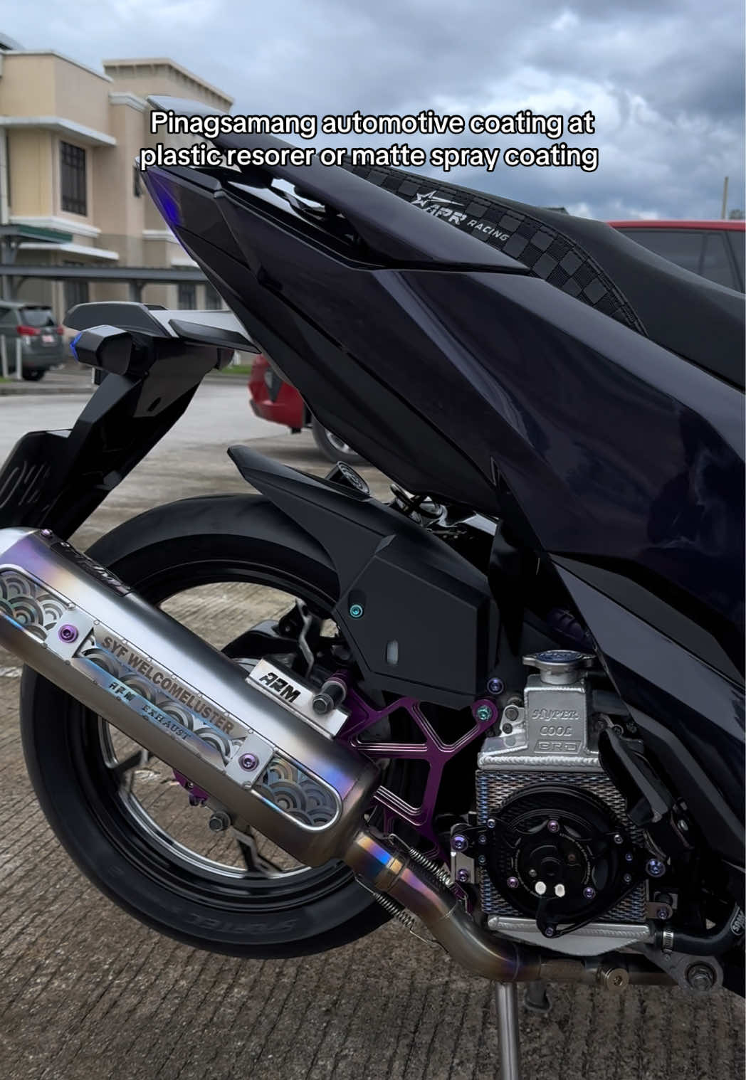 Pinagsamang automotive coating at plastic restorer or matte spray coating sa iisang basket na may mga kasamang microfiber towel na. Mas makakatipid at less hassle na para mag checkout. Iisang brand lang ang gumawa kaya quality talaga. Parehong hindi kapitin ng alikabok, hindi oily, hindi malagkit, at hydrophobic pa. #mattespraycoating #automotivecoating #ceramicspraycoating #backtoblack #plasticrestorer 