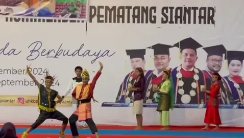 Tari Kreasi Profil Pelajar Pancasila oleh SMP Negeri 2 Dolok Pardamean dalam Gebyar Bahasa Indonesia 2024 UHKBPNP Prodi Bahasa Indonesia #fypシ゚ #viral #tarikreasi #profilpelajarpancasila #tariindonesia 