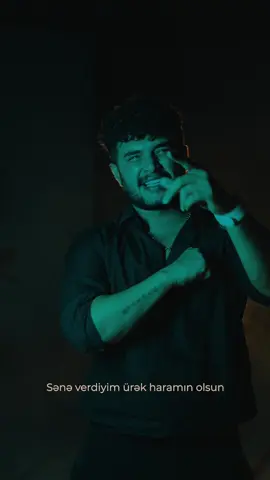Qəlbini verdin ona gözlərin aydin❤️‍🩹🖤 #keşfet #tiktok #trend #baki #musik 