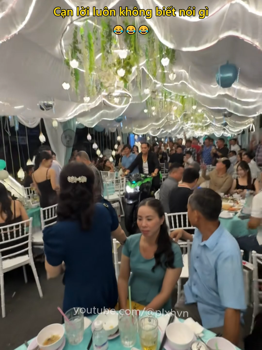 Cạn lời luôn không biết nói gì 😂 #damcuoi #vuive #chuyenla #docla #tretrau #motorcycle #plxhvn #phapluatxahoi