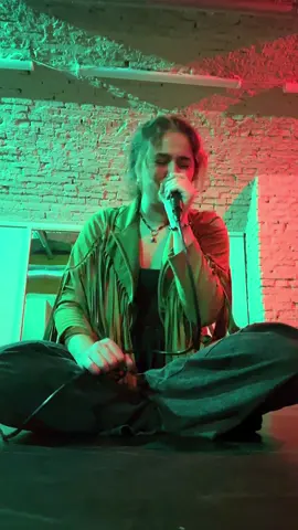 Béreltem ma egy termet🌙