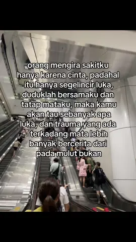 aku benci kehilangan tapi aku tidak pernah mempersulit siapapun yg ingin pergi dariku #sadvibes #foryou #fypシ #katakat 