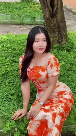 Myanmar girl 🧒wearing Myanmar cotton Tie&Dye dress👗#womanclothing #beautybankအထည်ဆိုင် #views #viral 