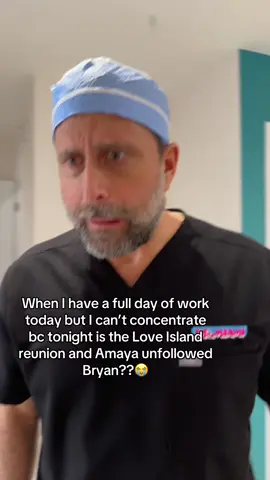 WHAT IS HAPPENING😭😭