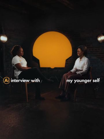 Shell scientist JanElsa chats with her AI younger self about Shell's immersion cooling fluids.