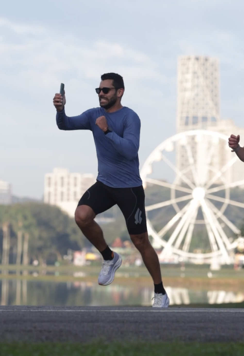 acompanhar a @Thalya Hillebrant não é fácil 🥵