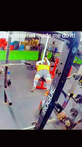 In this episode of the Internet made me do it!!! This probably is a great idea if I could do it. #gym #TheGym #syracuse #fyp 