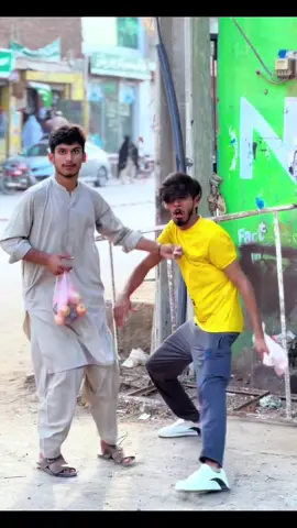 Fruite gibe 😂##plzviral🥺🥺🙏🙏foryoupage##trending##funnyvideos##viral##forupage@@haroonkaleem06@@usmanjanjua06