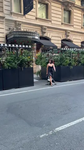 When the dress code says city chic and I took it literally 😍✨ Jovani x Jimmy Choo = the perfect wedding night combo 💃 #OOTDCheck #WeddingStyle #CityFashion #MetropolitanClubVibes #LuxuryOOTD  