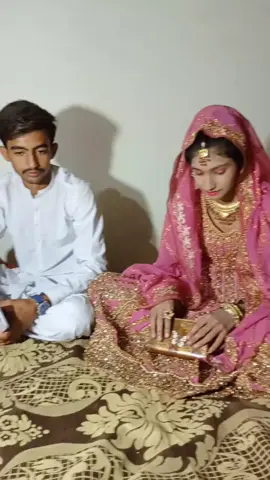باہو میی گل کا کھلنا زروری ھے