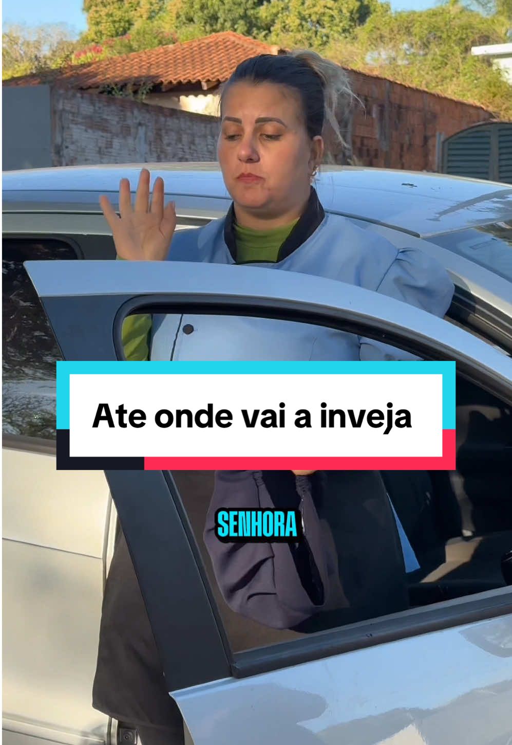 Minha patroa não conseguiu disfarçar a inveja. 