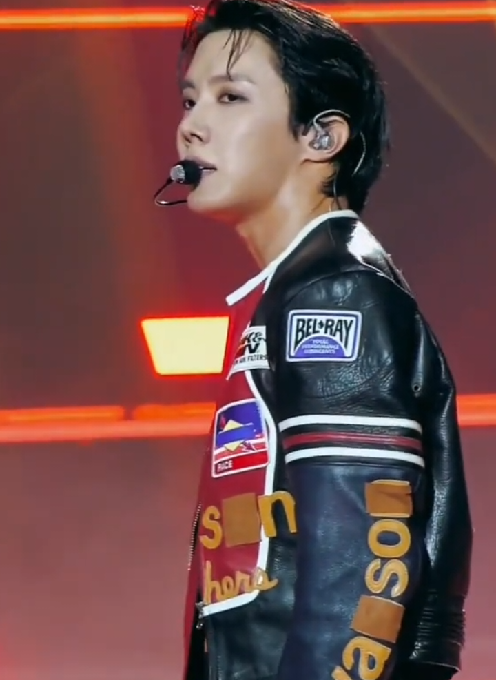 #killinitgirl #jhope #bts #fancam #felisqasfancam 