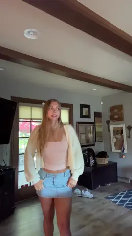 i was in a rush… #OOTD #foryoupage #viral #schoolfit #repost 