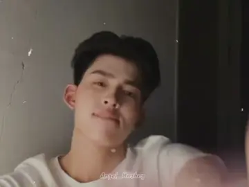 I like u , more than just a friend  #pondnaravitt #phuwintangsakyuen #pondphuwin #ppnaravit #phuwintang 