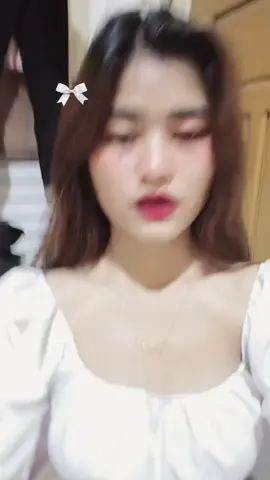 #ချစ်စရာကောင်းတယ်မို့လားးး#မျက်စိနောက်ရင်ကျော်သွားပါ🤪😍😍 